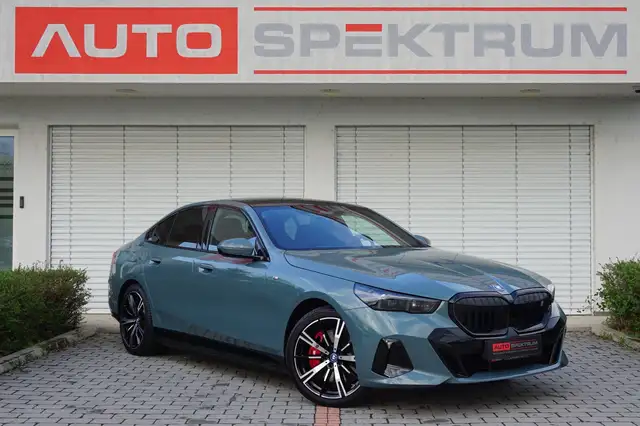 BMW i5 xDrive40 M Sport Pro | € 534 mtl | AHK | Panorama Ansicht 7