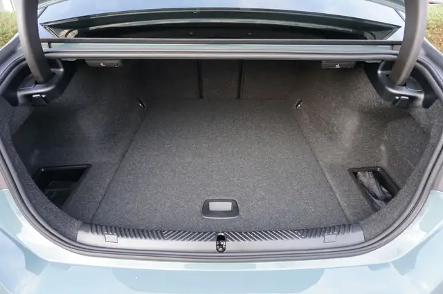 BMW i5 xDrive40 M Sport Pro | € 534 mtl | AHK | Panorama Ansicht 23