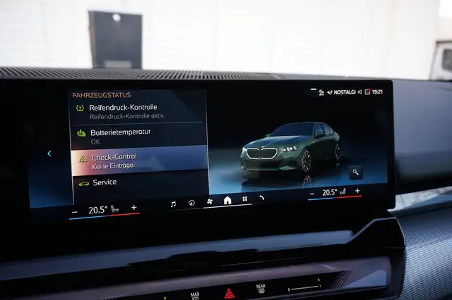 BMW i5 xDrive40 M Sport Pro | € 534 mtl | AHK | Panorama Ansicht 36