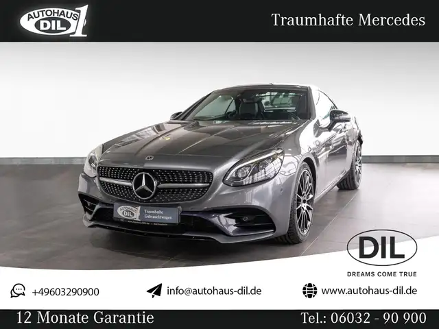 Mercedes-Benz SLC 300 9G-TRONIC *AMG*AIRSCARF*PANO* TOP ZuSt:*