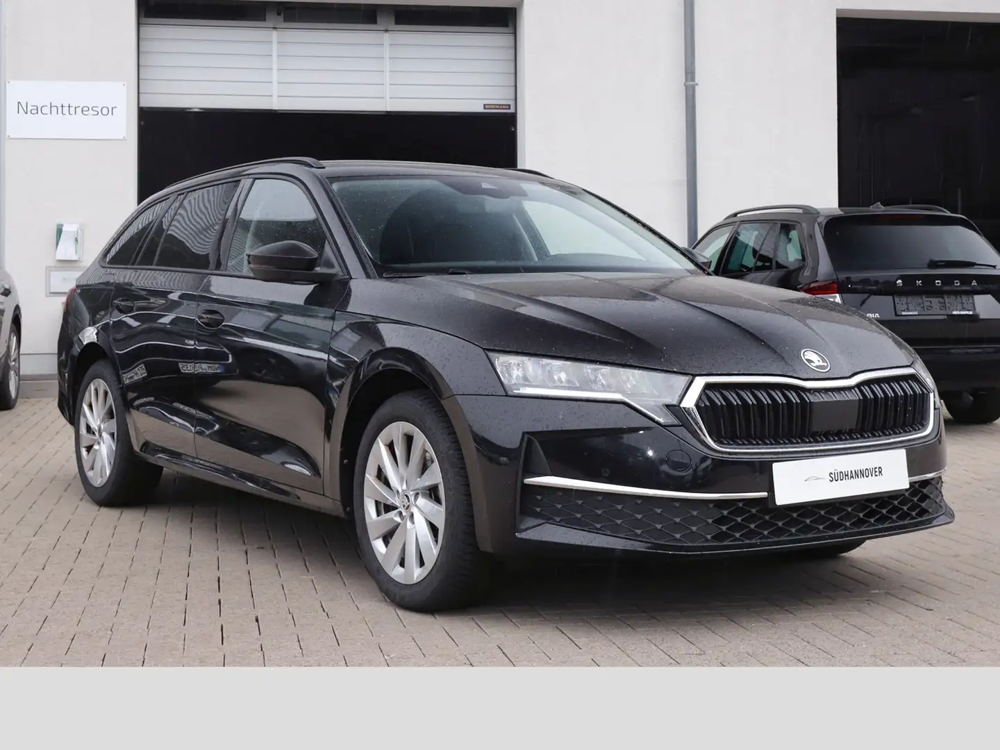 Skoda Octavia Combi Selection 1.5 TSI LED+SHZ+PDC+GRA Noir - 2