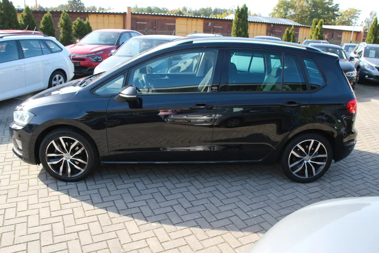 Volkswagen Golf Sportsvan — photo 8 sur 24