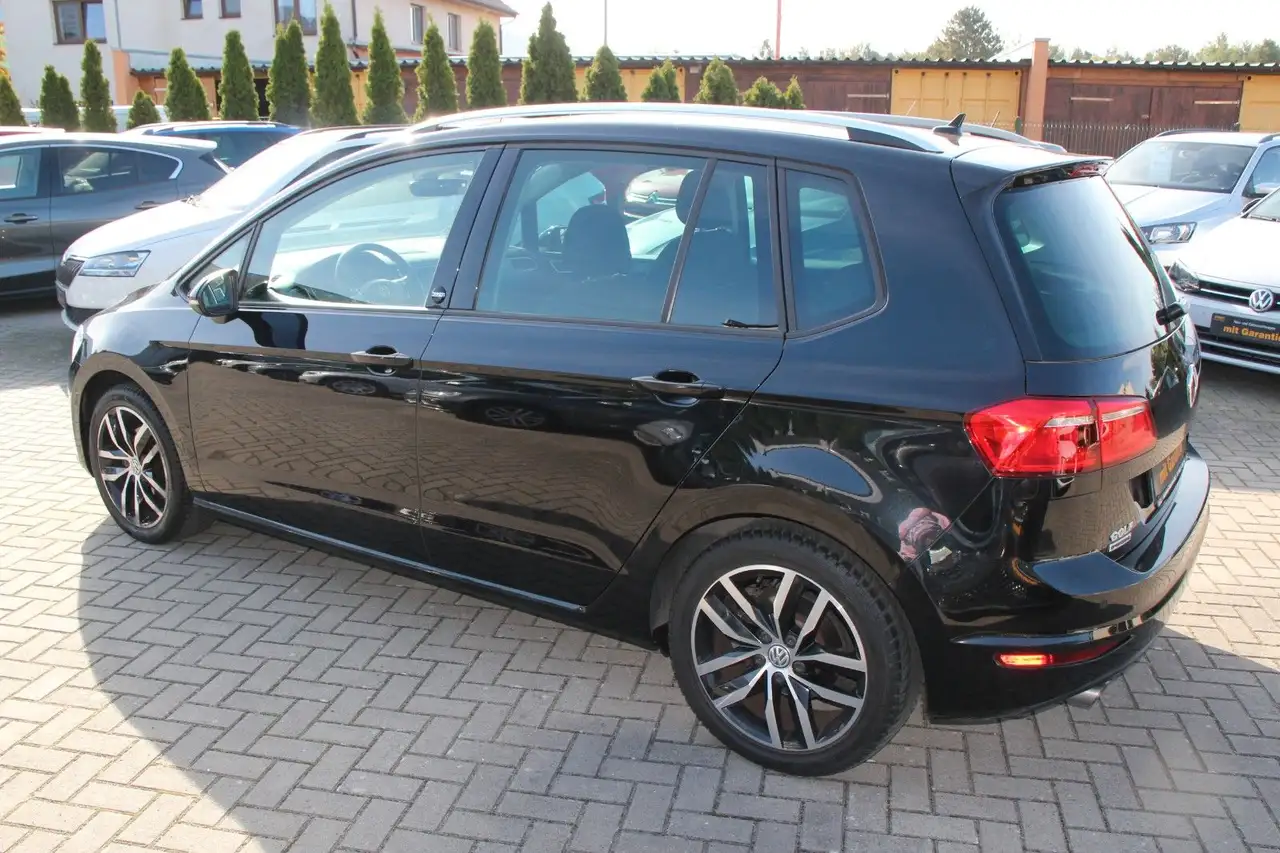 Volkswagen Golf Sportsvan — photo 7 sur 24