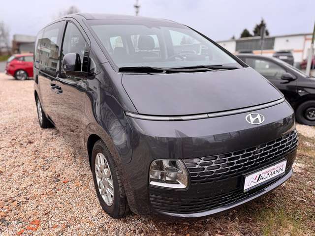 Hyundai STARIA 2.2 CRDi 4WD 9-Sitzer Trendline