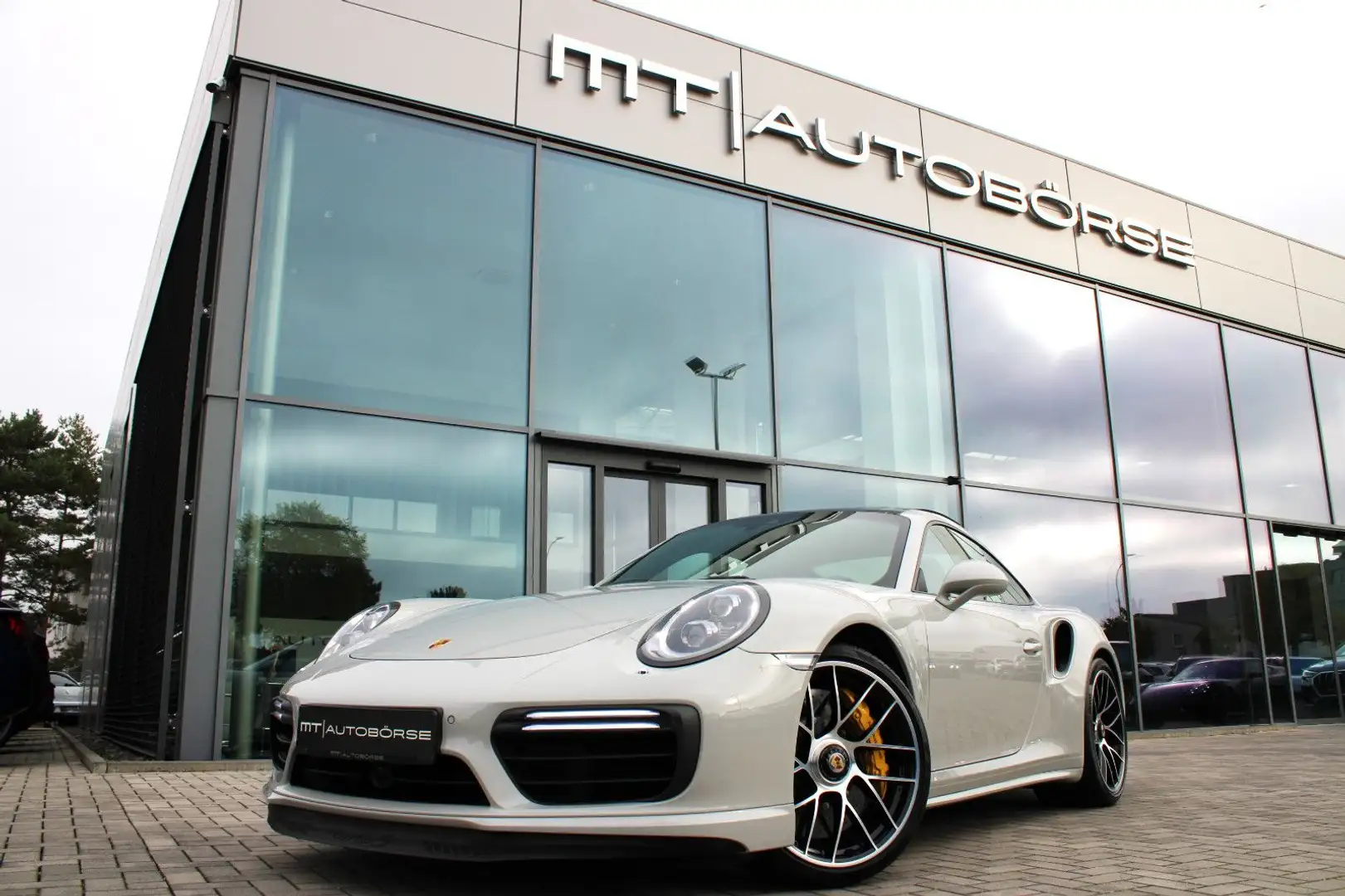Porsche 911 TURBO S COUPE 1.HAND | NEUWERTIG | PERFEKT! - 1