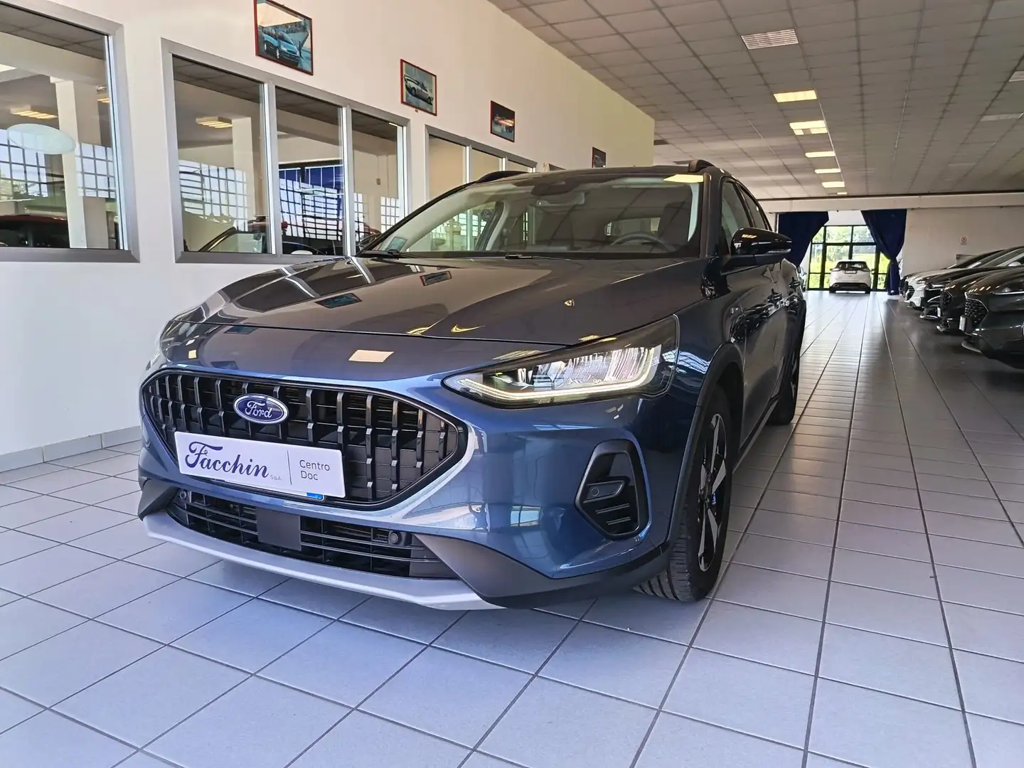 Ford Focus Active 1.0 Ecoboost Hybrid 125cv Style Bleu - 1
