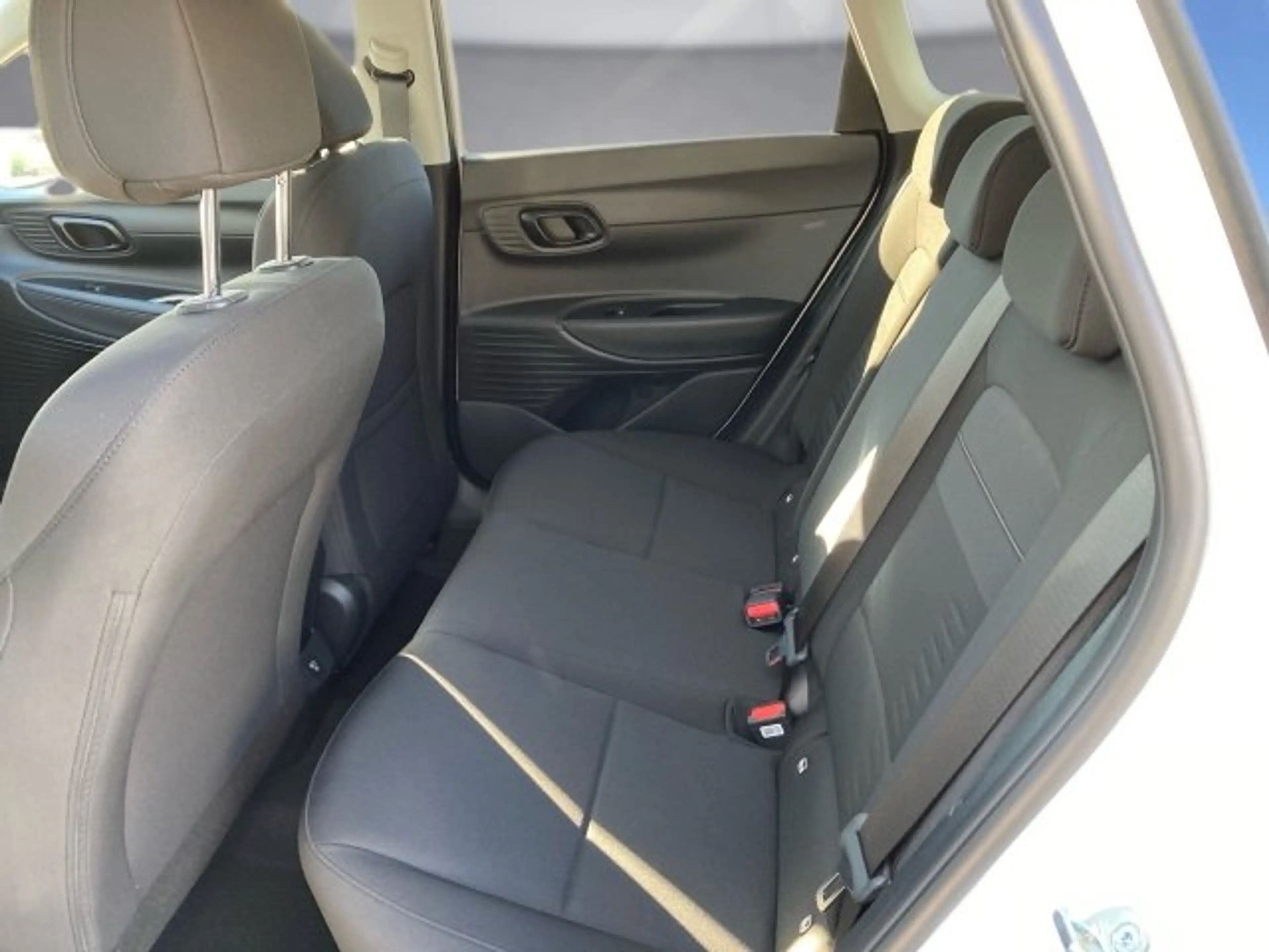 Hyundai BAYON Comfort Line 1.0 T-GDI y6bc1-PP8-OO2 — photo 12