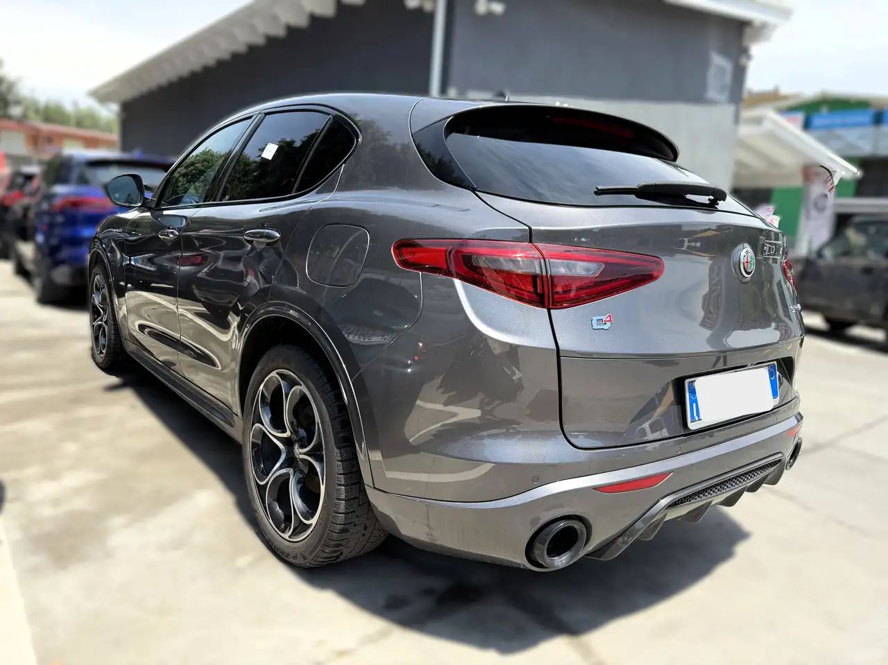 Alfa Romeo Stelvio 2022 — фото 6