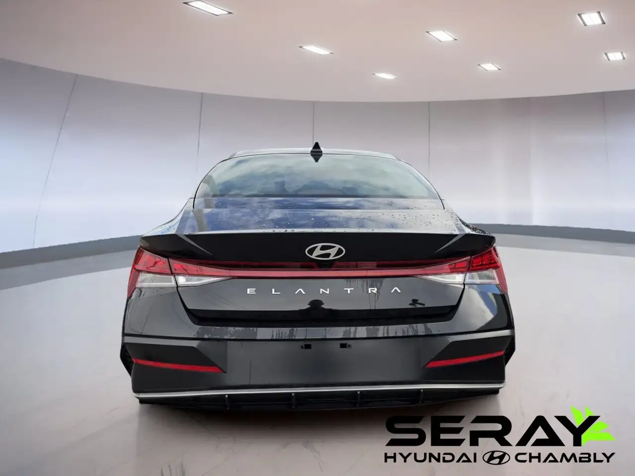 Hyundai ELANTRA снимка Hyundai ELANTRA