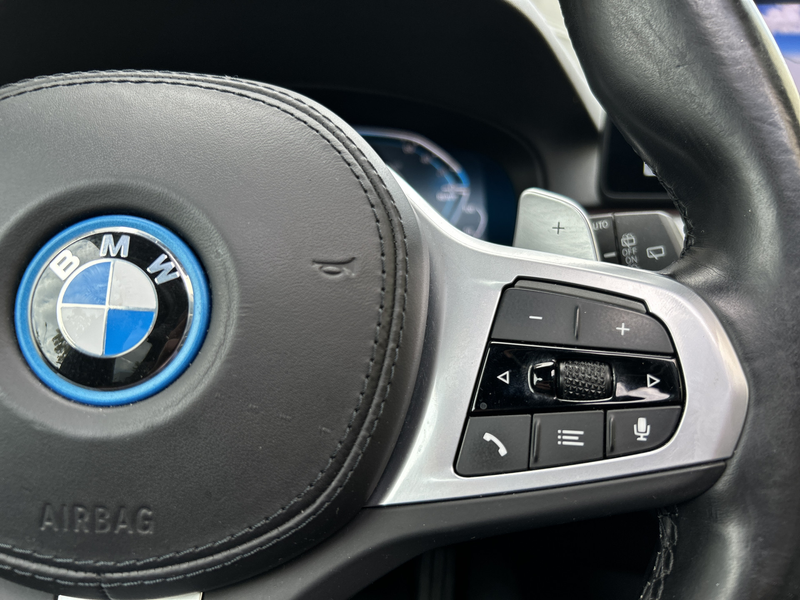 BMW 530 5-serie Touring 530e High Executive | Laser | HUD — photo 17