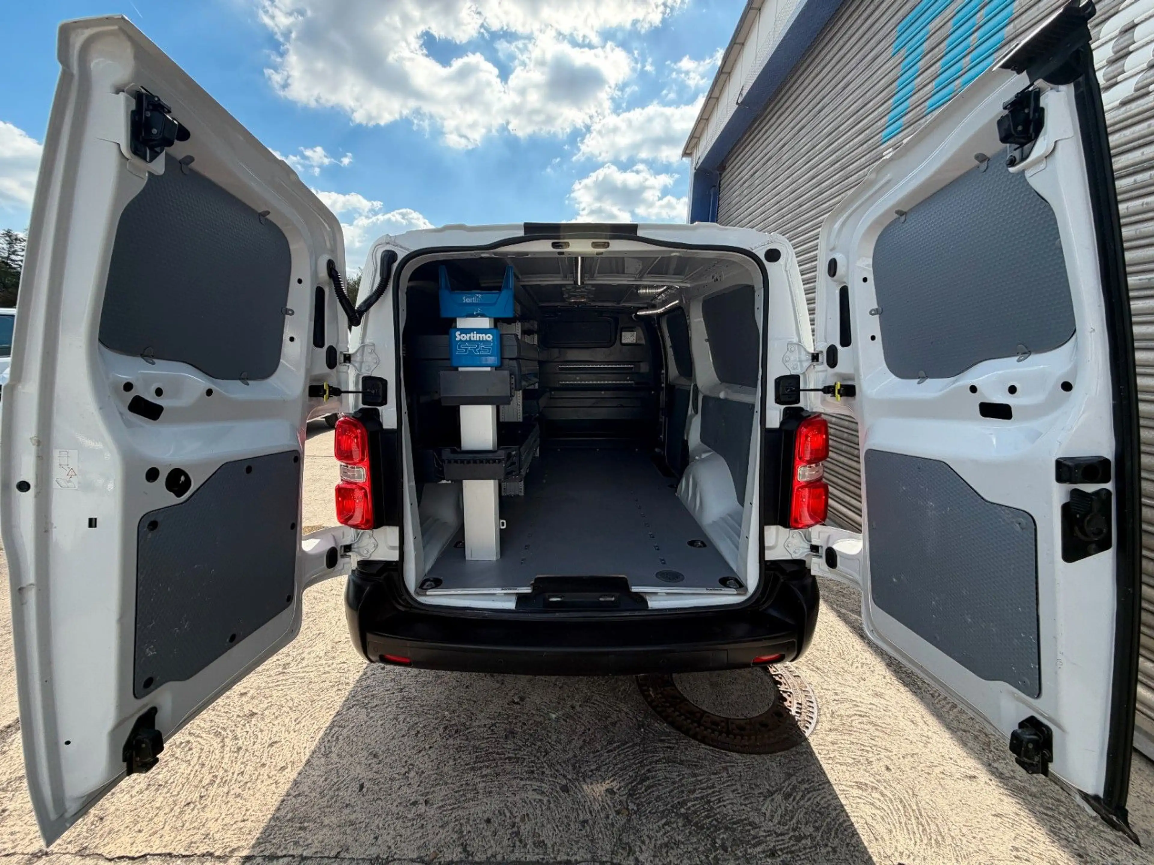 Opel Vivaro Kasten Edition L *1x SORTIMO*KLIM*3-SITZ* — photo 10