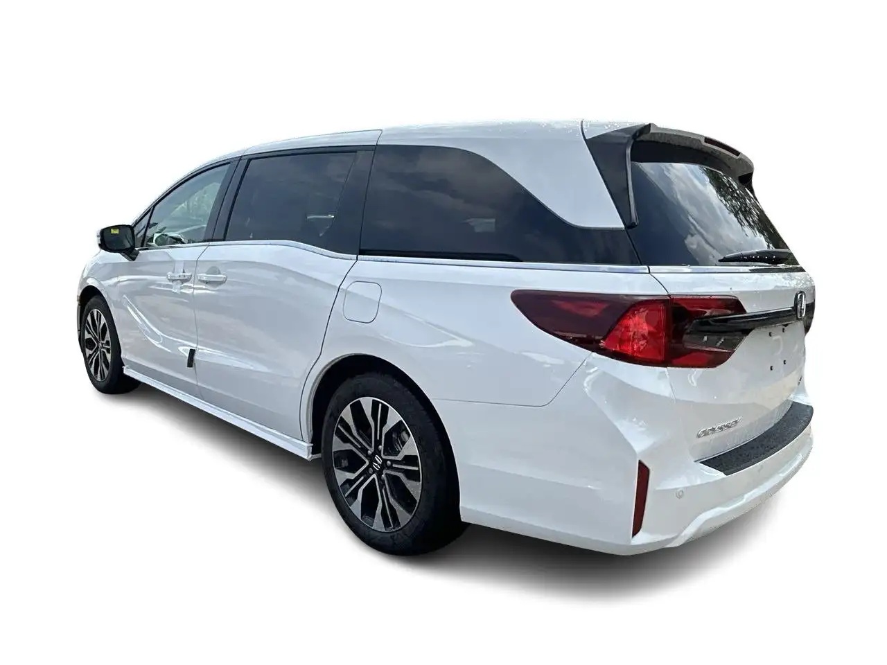 Honda Odyssey снимка Honda Odyssey