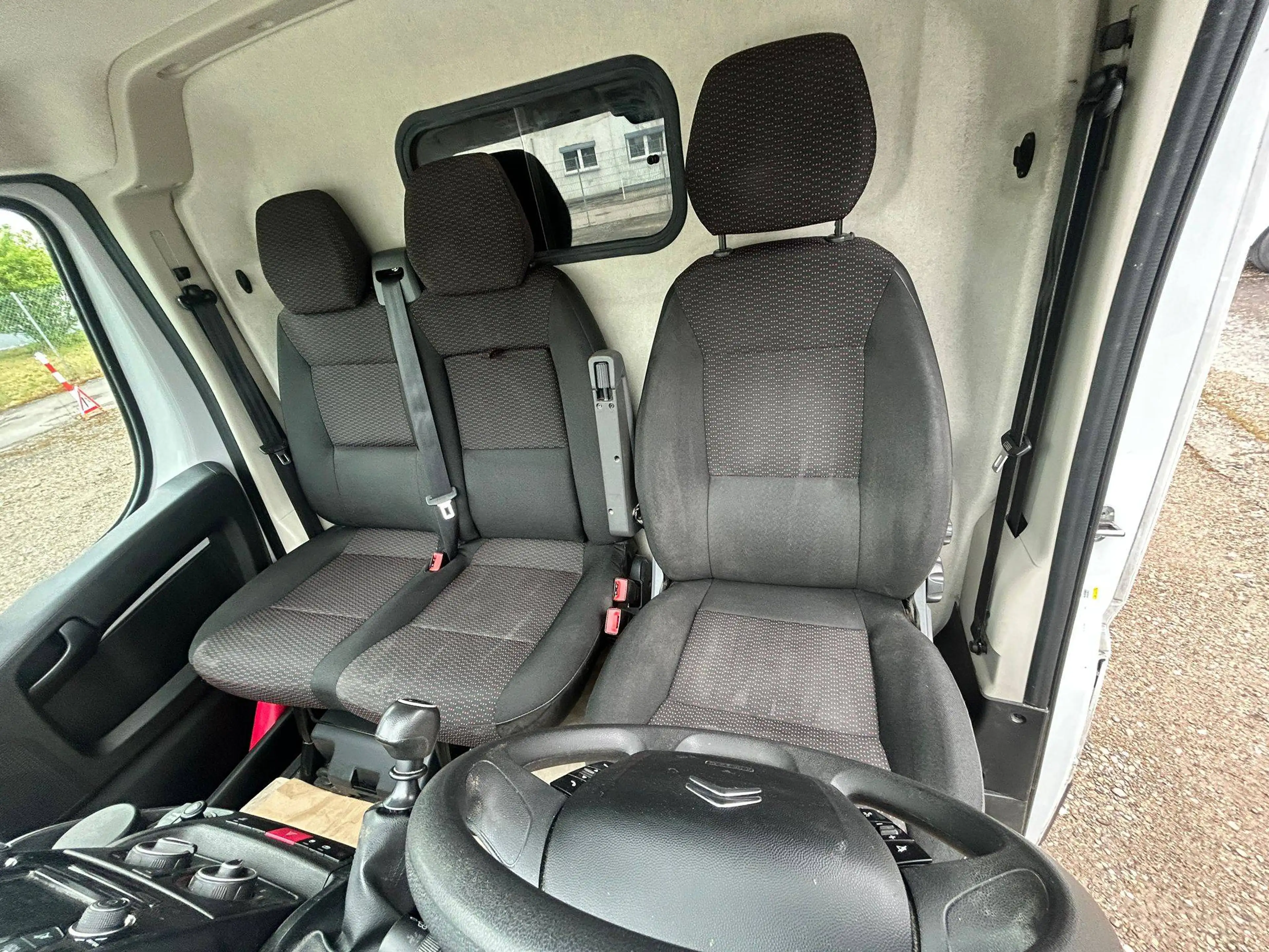 Citroen Jumper 2.2 BlueHdi 140PS L3H2 Klima/AC Bott-Einrichtung MWST-Aus. RFK — photo 8