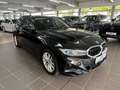 BMW 318 d Touring DA+DIS+PARK ASSISTANT+LED+HaKardon Schwarz - thumbnail 2