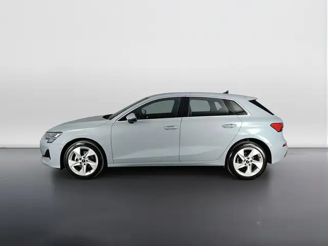 Audi A3 view 6