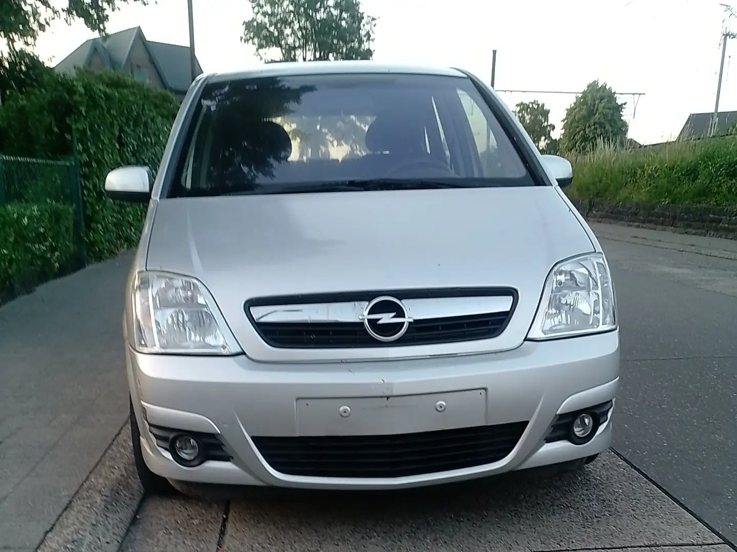 Opel Meriva Meriva 1.4i Essentia Gris - 1