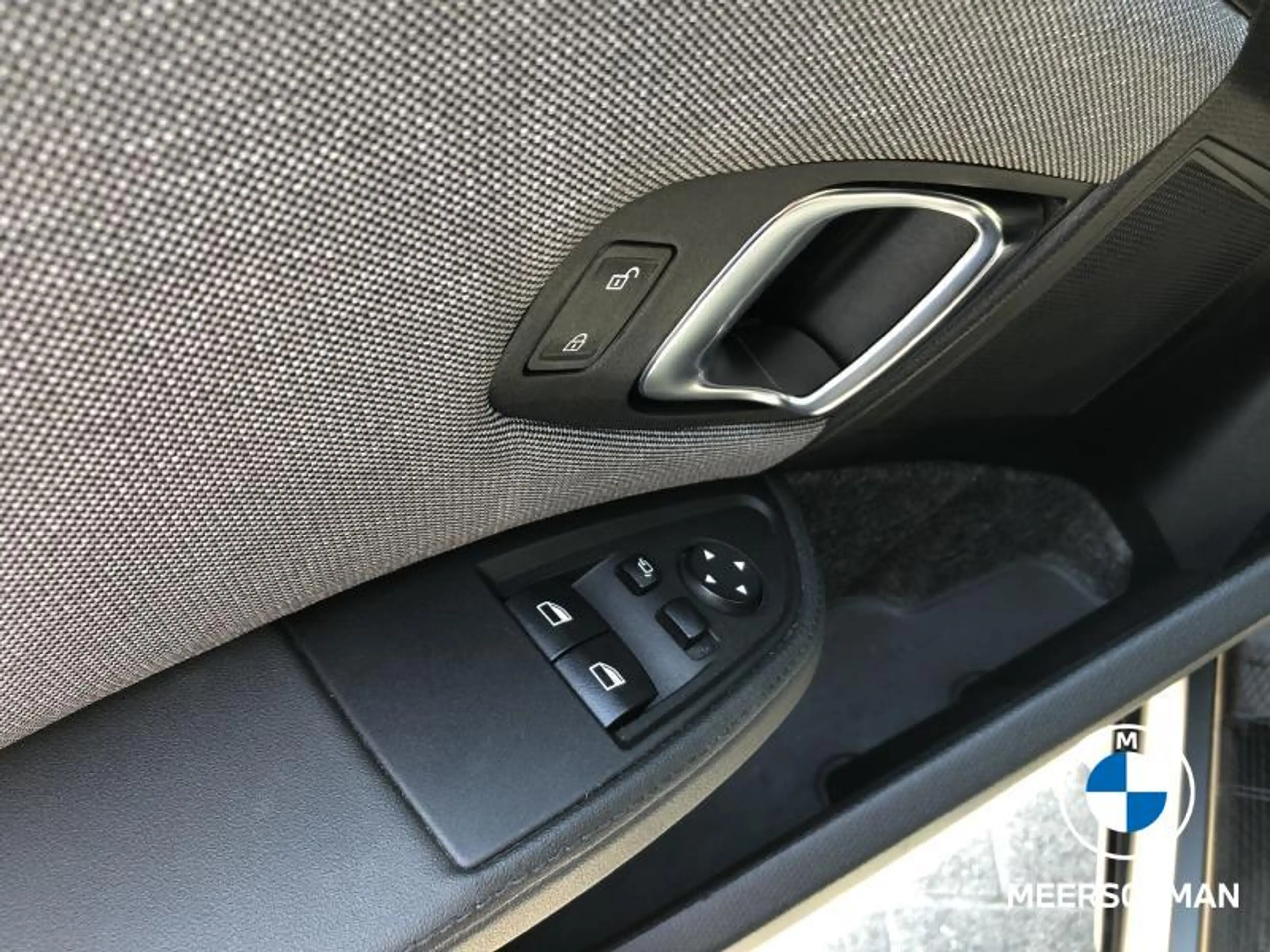 BMW i3 120Ah navipro dab alarm — photo 12