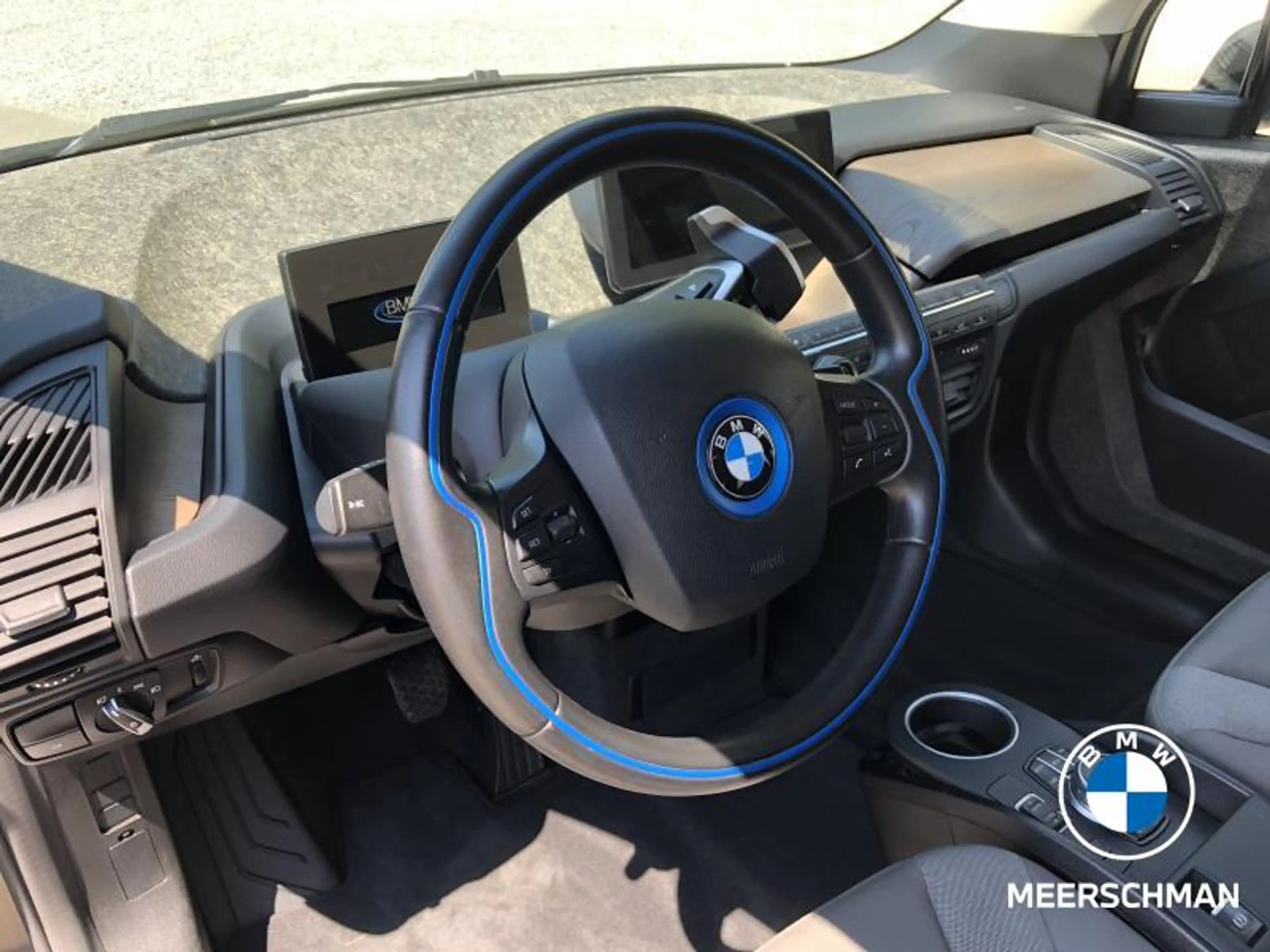 BMW i3 120Ah navipro dab alarm — photo 10