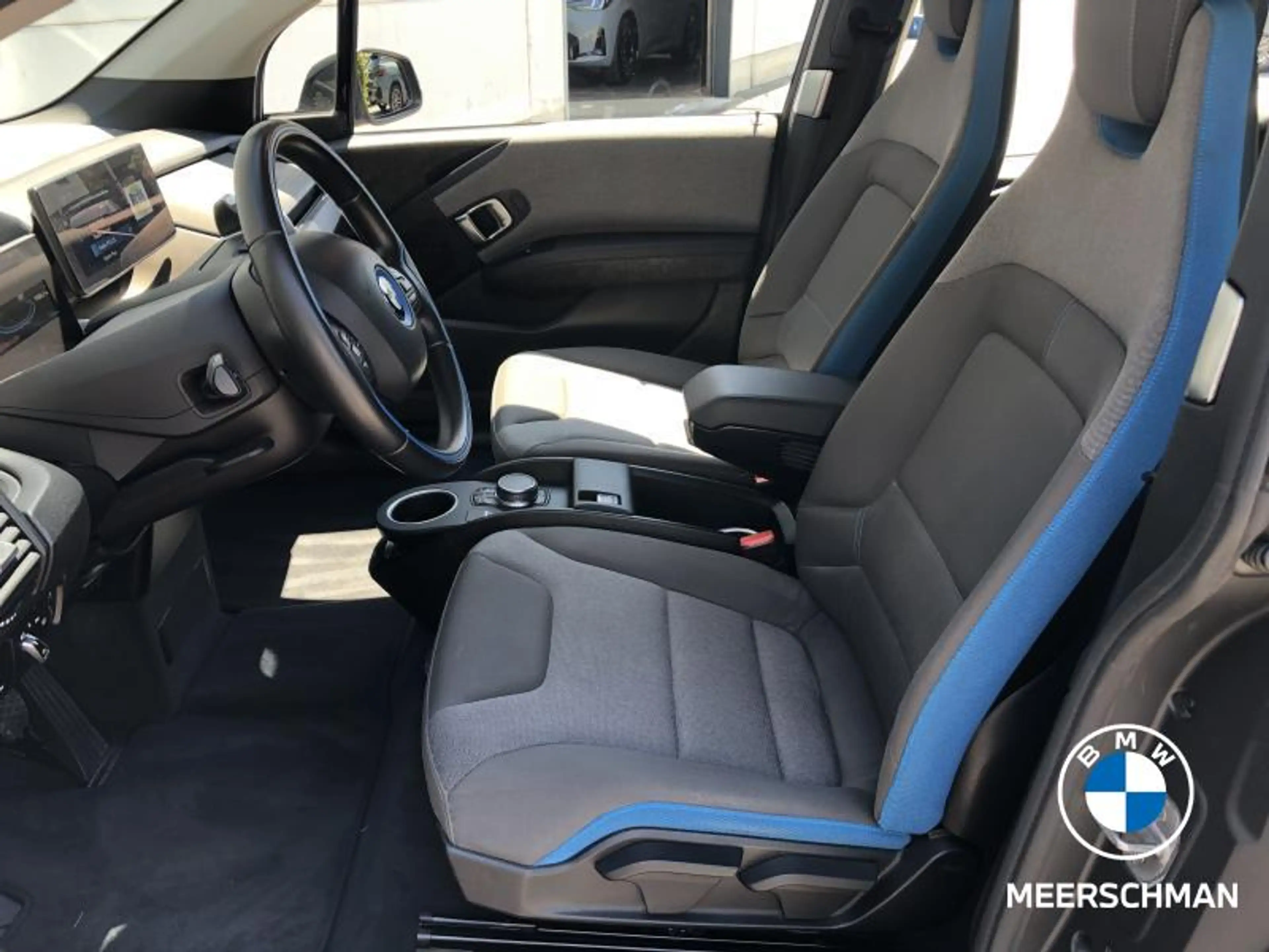 BMW i3 120Ah navipro dab alarm — photo 15