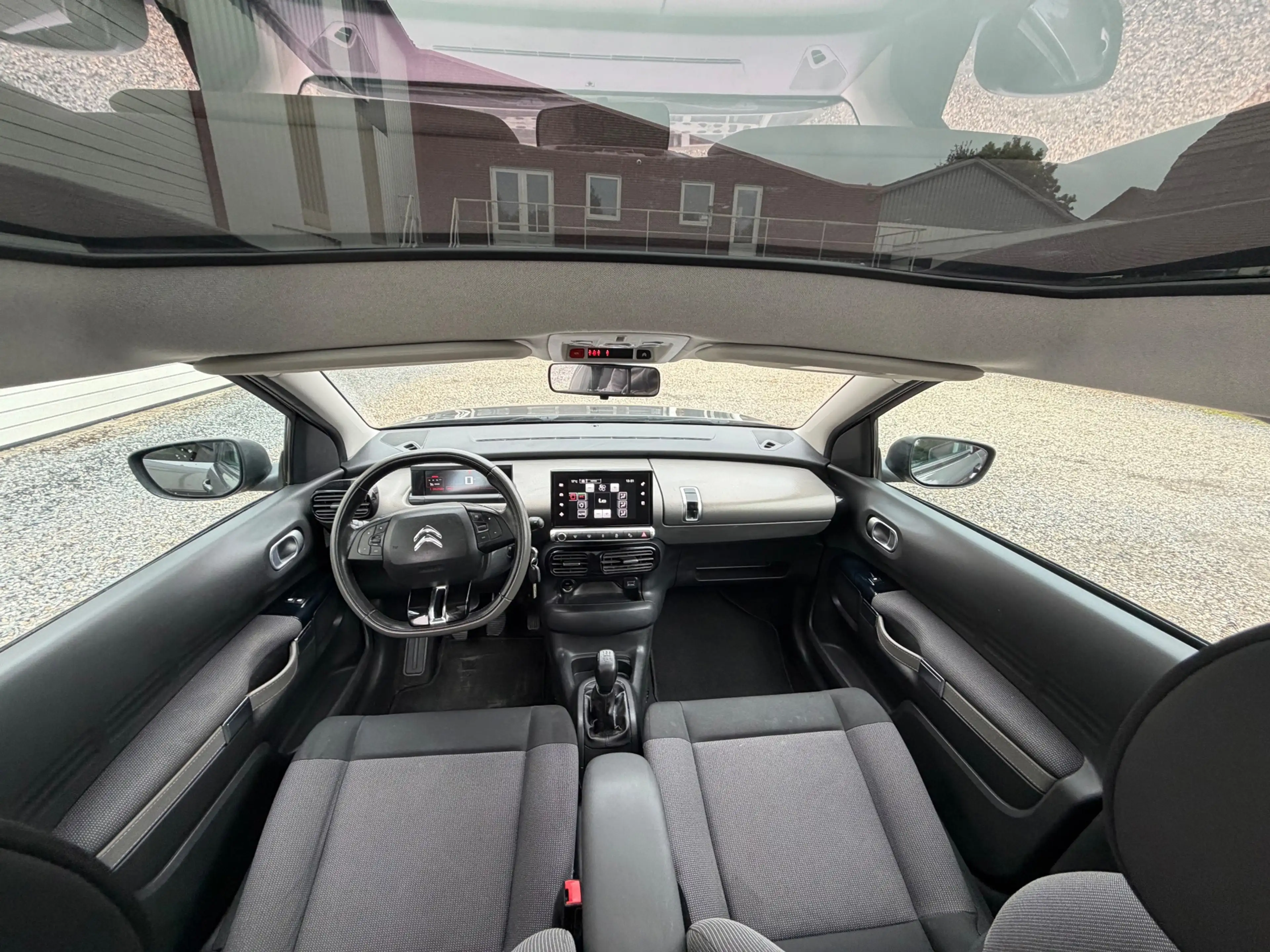Citroen C4 Cactus 1.2 PureTech Business NEW-DISTRIBUTIE.PANO.CRUISE! — photo 9