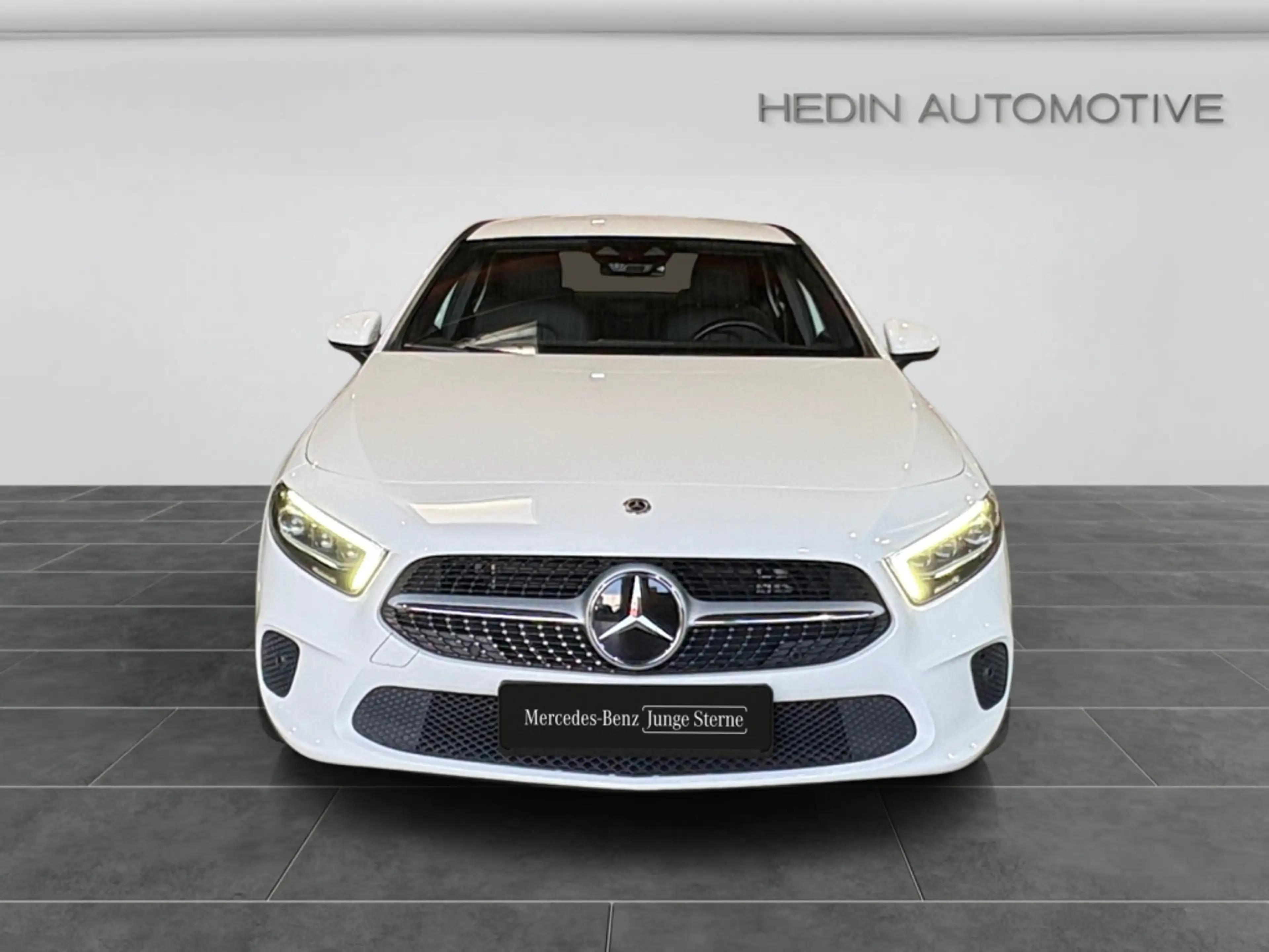 Mercedes-Benz A 250 e Lim PROGRESSIVE|MBEAM|DISTR|KAM|AMBI|SHZ — photo 10