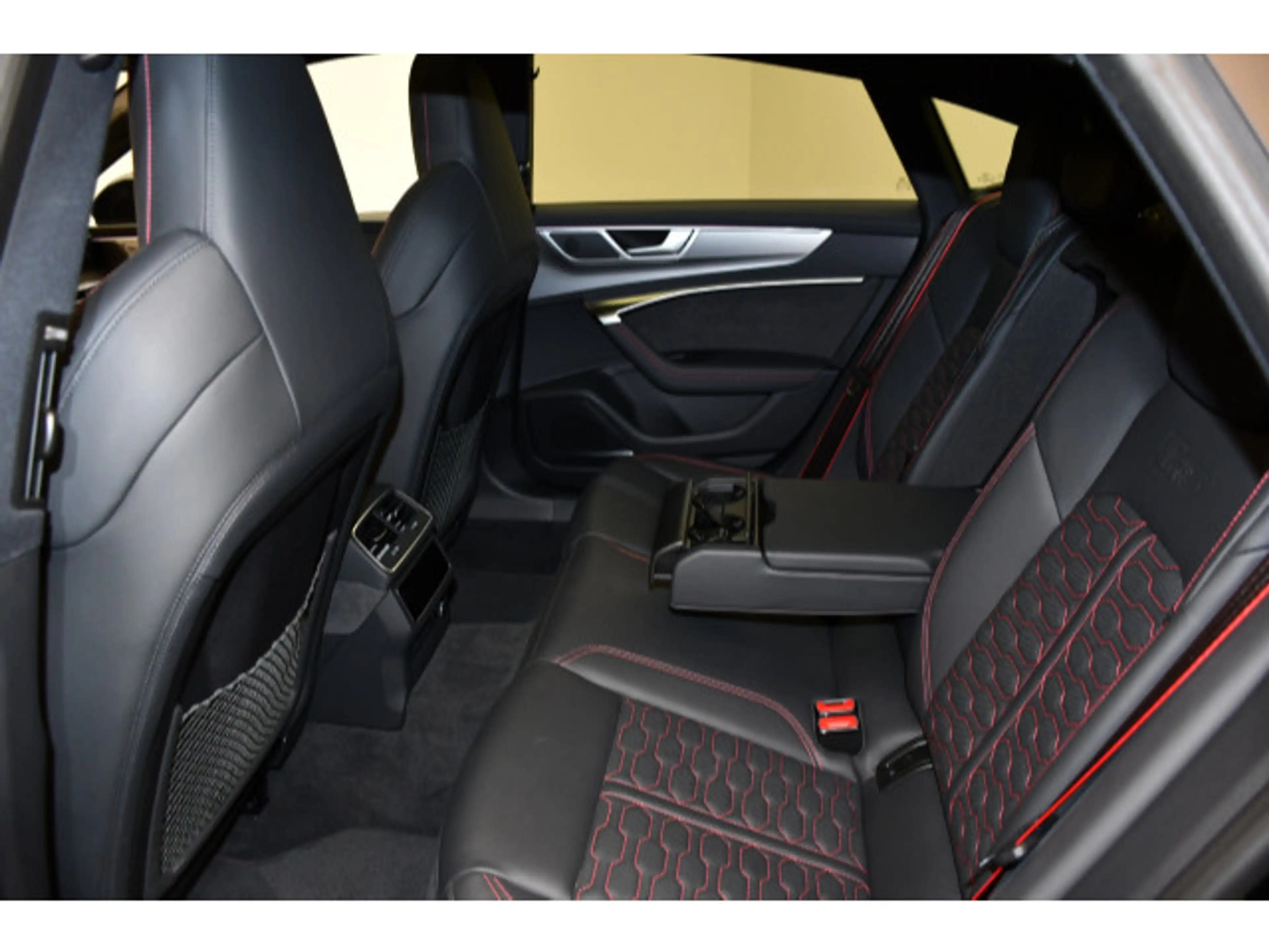 Audi RS7 4.0 TFSI quattro tiptronic HeadUp — photo 13