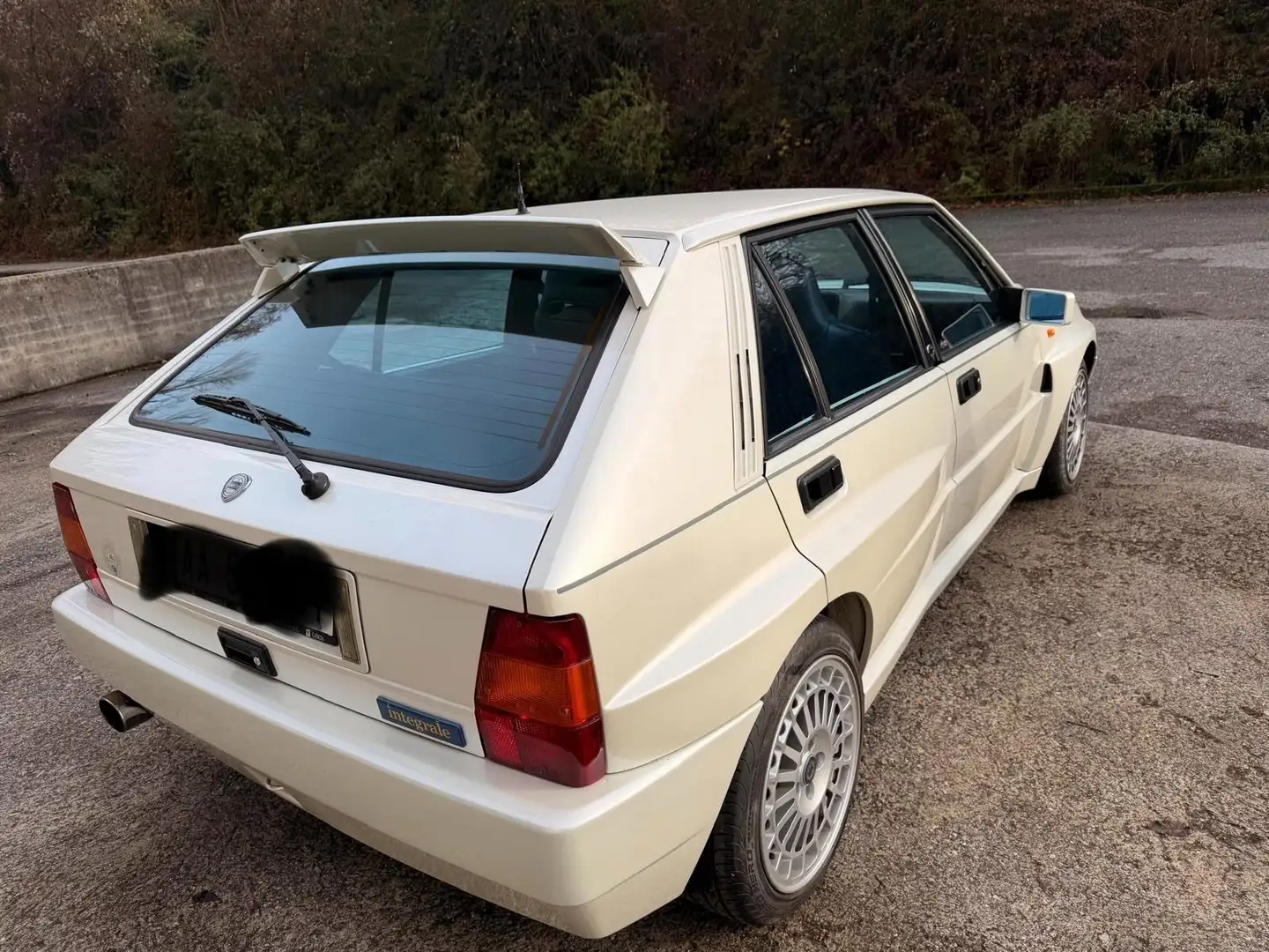 Lancia Delta Delta 2.0 HF Integrale Serie Speciale Bianca perla - 2