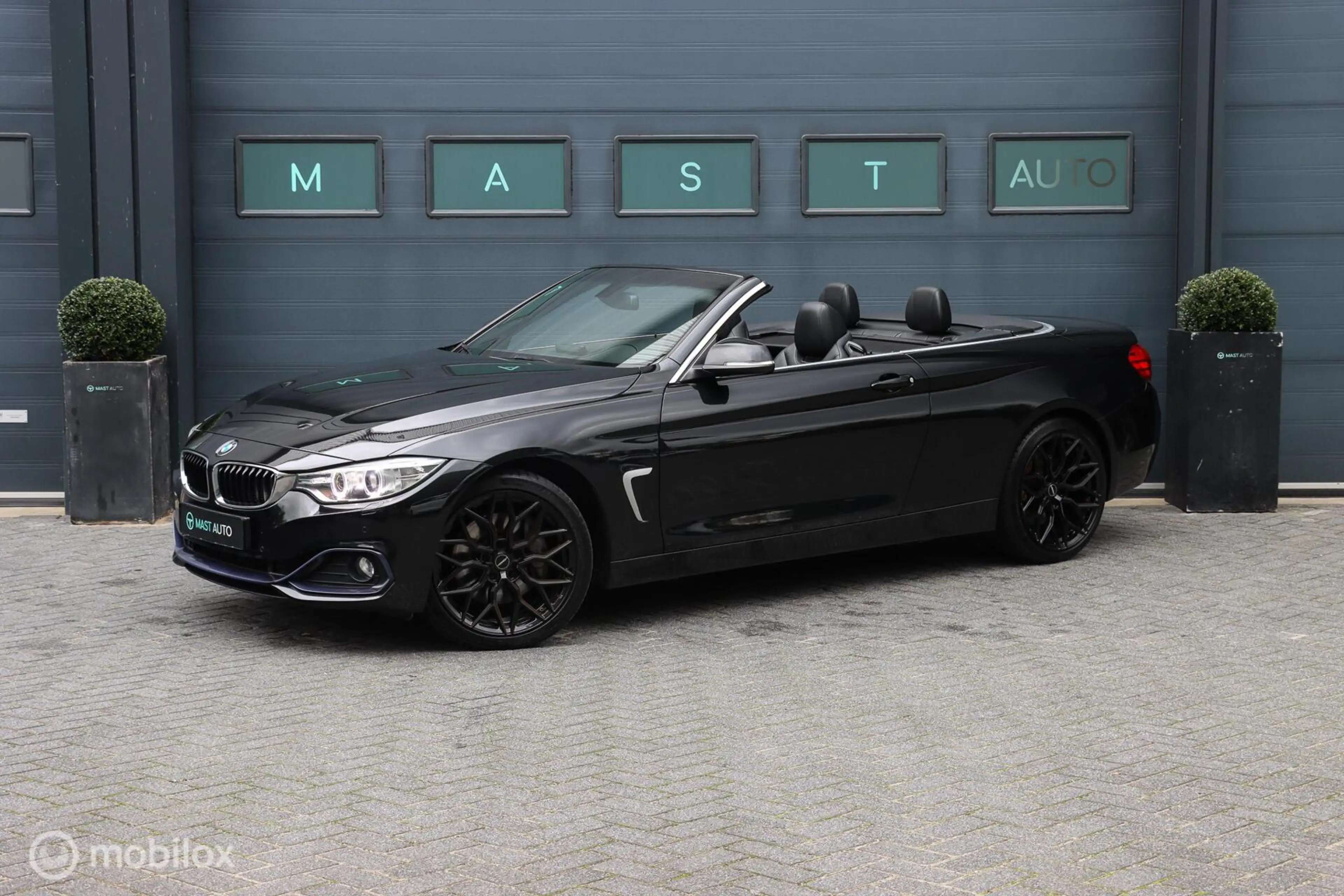 BMW 435 4-serie Cabrio 435i xDrive Sport|H&K AUDIO|LEDER|C