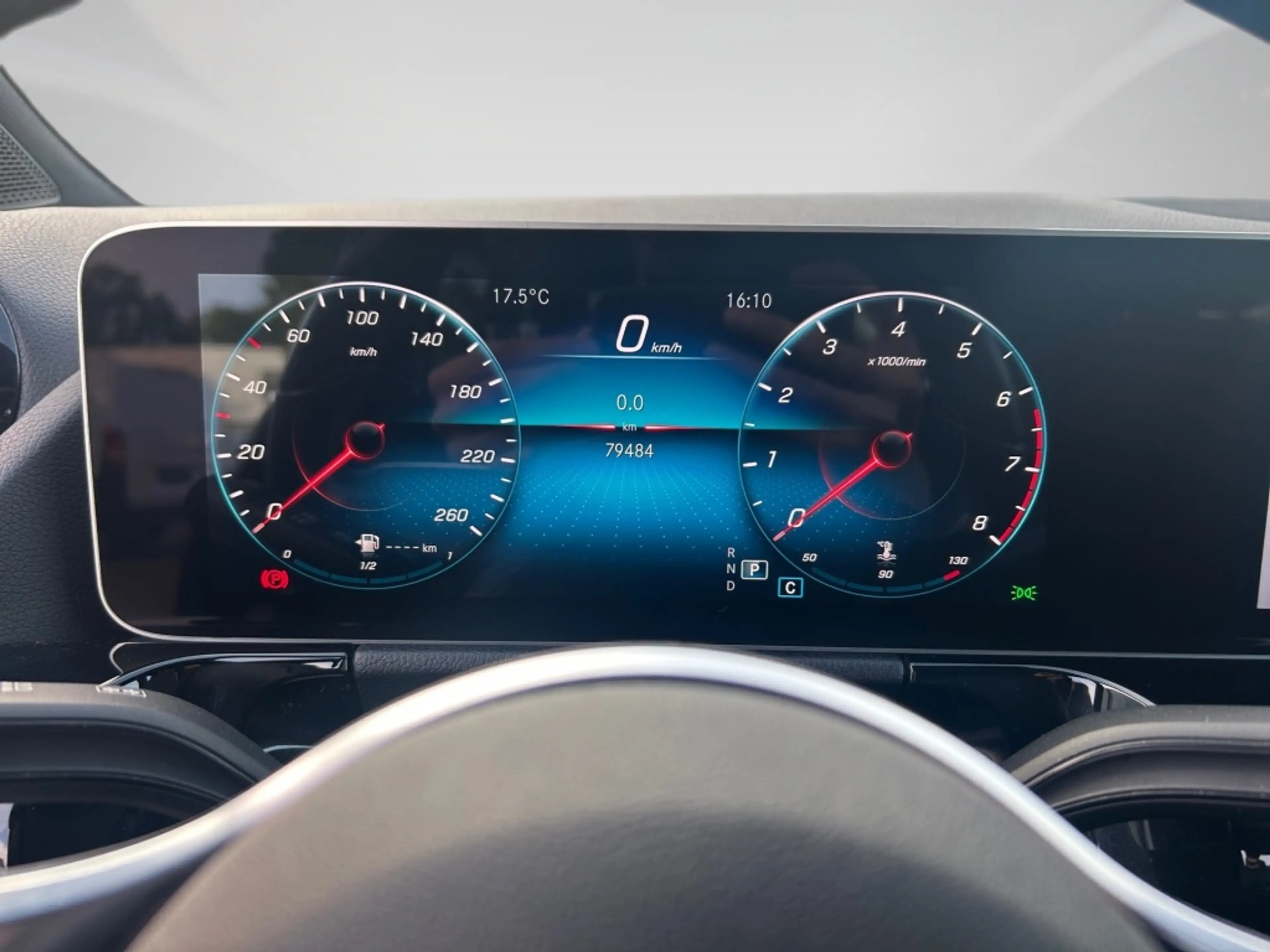Mercedes-Benz B 200 LED NAVI SHZ TEMPOMAT MBUX KEYLESS — photo 6