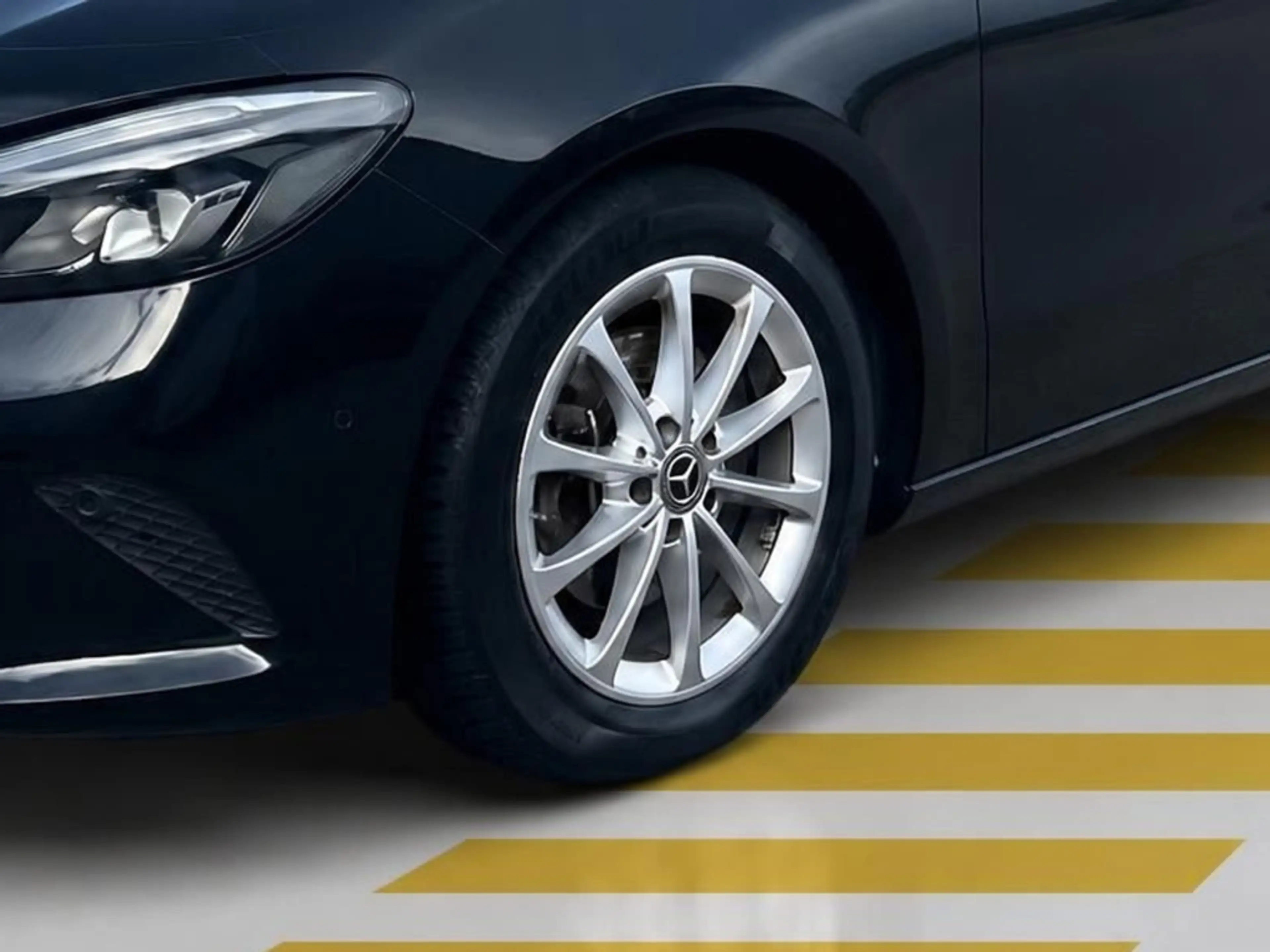 Mercedes-Benz B 200 LED NAVI SHZ TEMPOMAT MBUX KEYLESS — photo 5