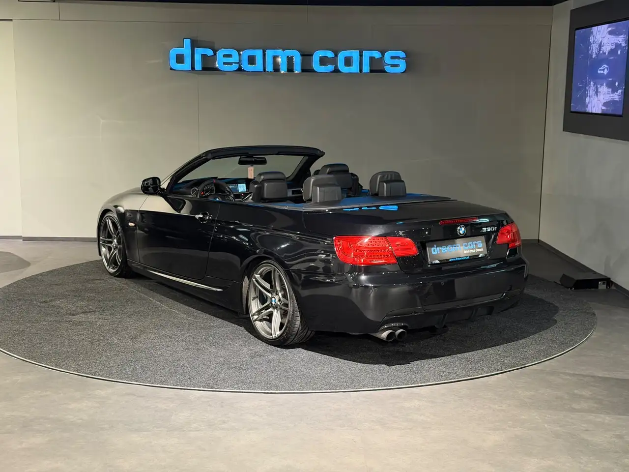 BMW 330 i Cabrio Aut. / M Paket / wenig Km / Top Austattu Bild 19