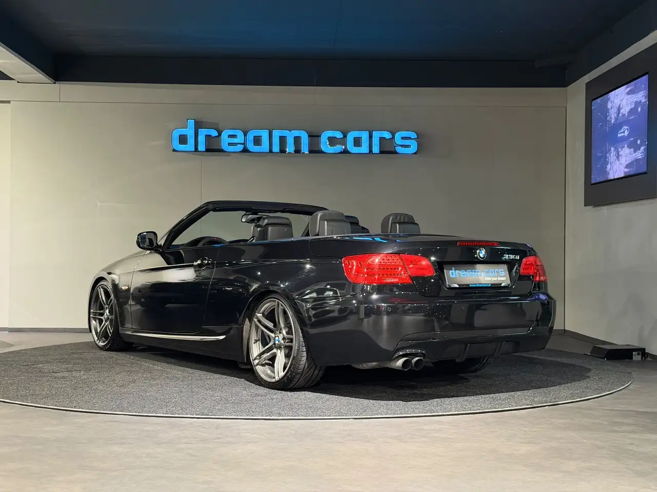 BMW 330 i Cabrio Aut. / M Paket / wenig Km / Top Austattu Bild 14
