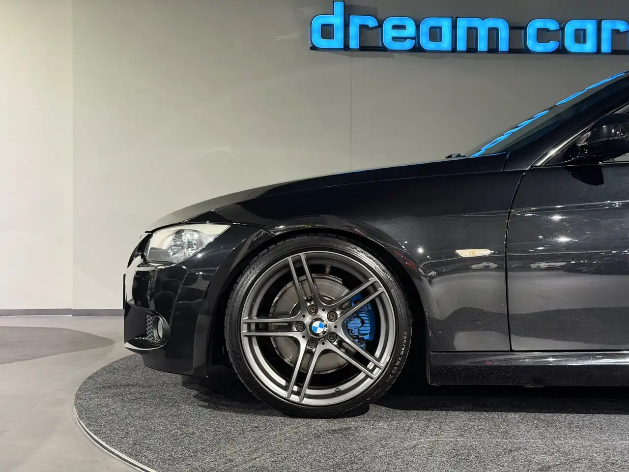 BMW 330 i Cabrio Aut. / M Paket / wenig Km / Top Austattu Bild 16
