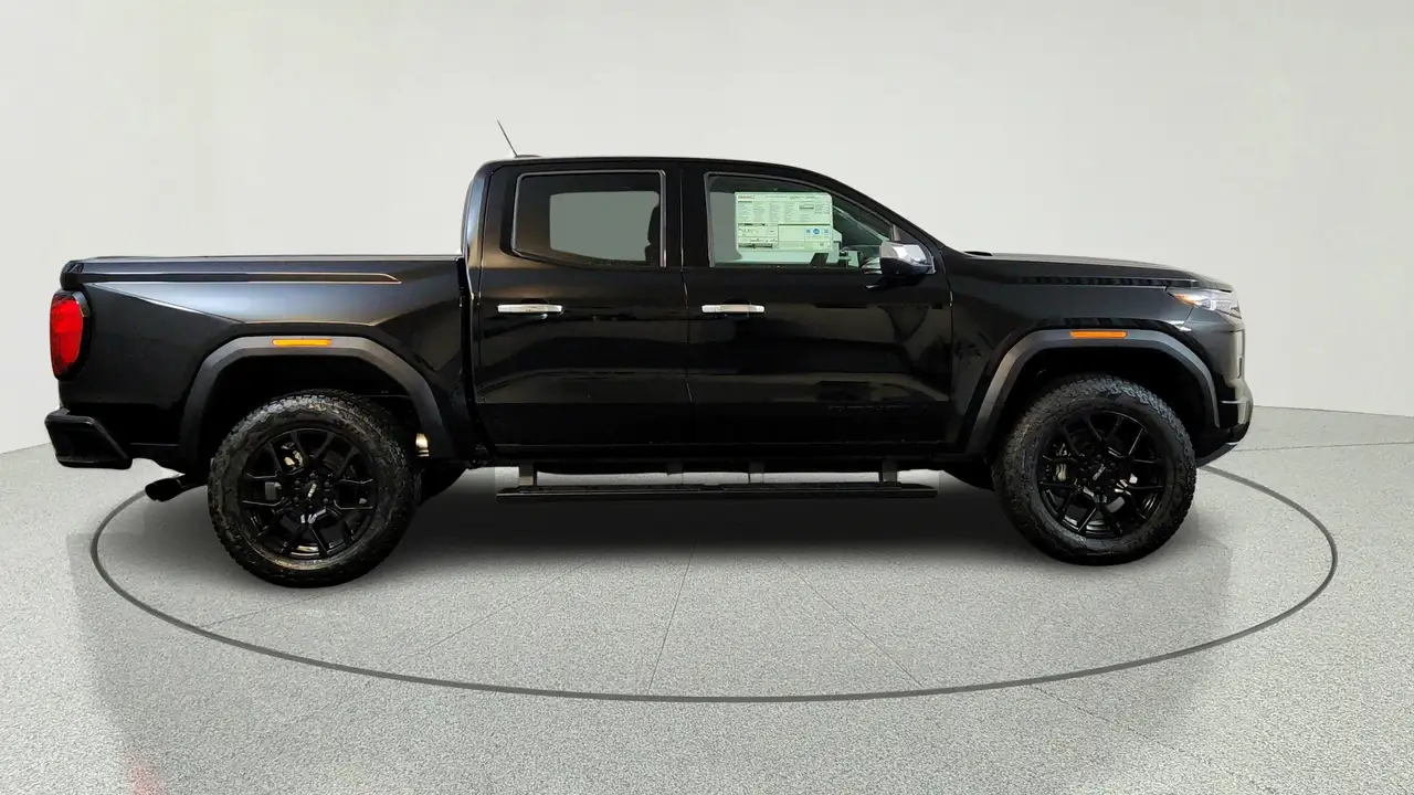 GMC Canyon снимка GMC Canyon