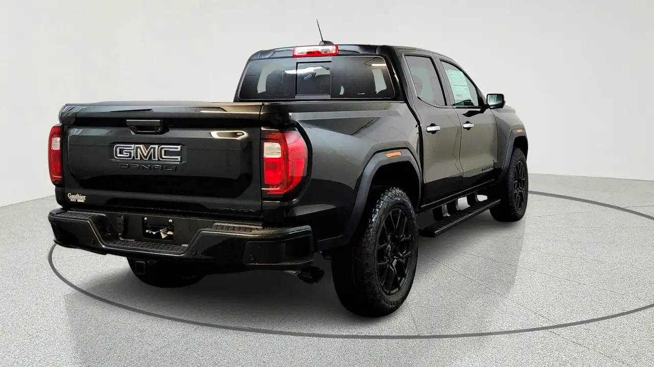 GMC Canyon снимка GMC Canyon