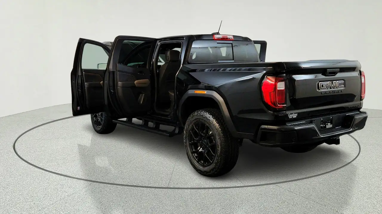 GMC Canyon снимка GMC Canyon