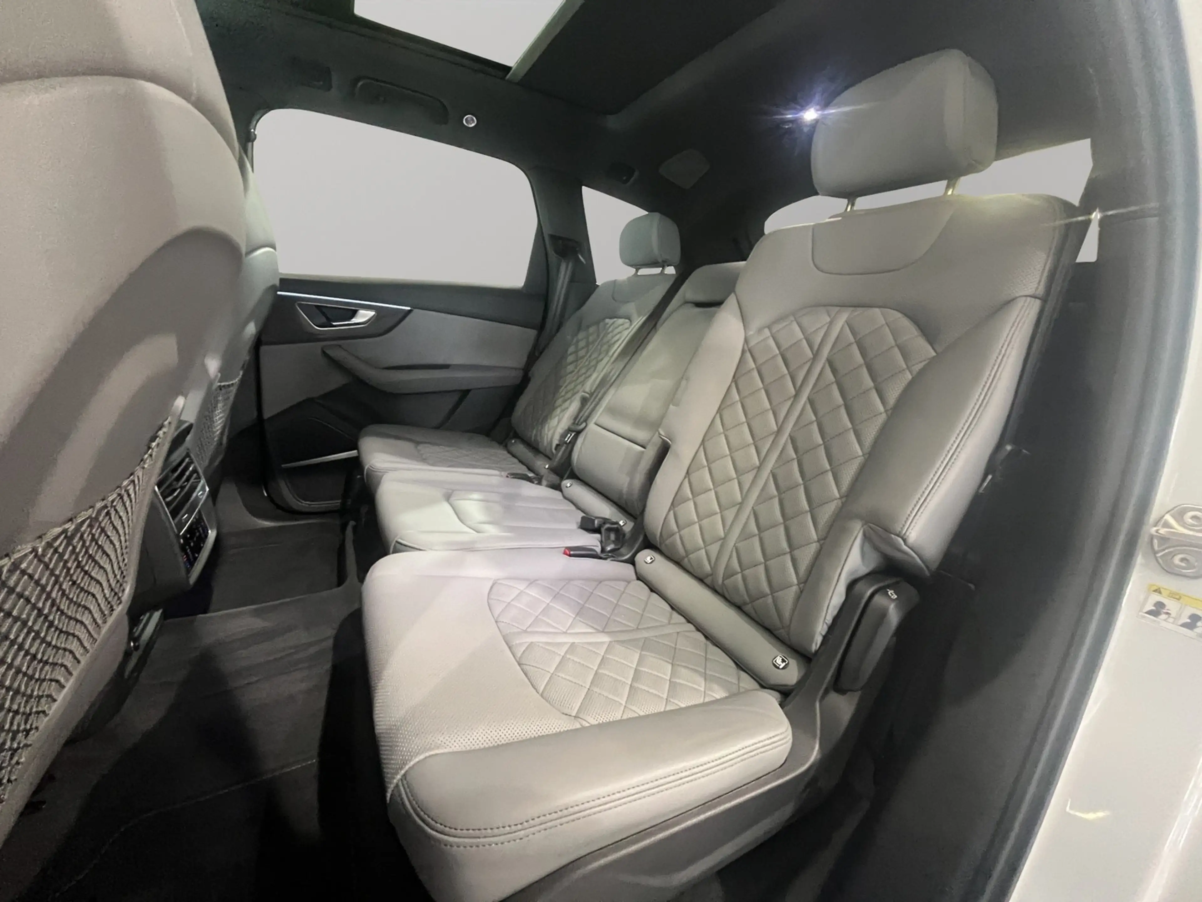 Audi SQ7 4.0 TFSI qu. competition plus STDHZ B&O HUD — photo 13