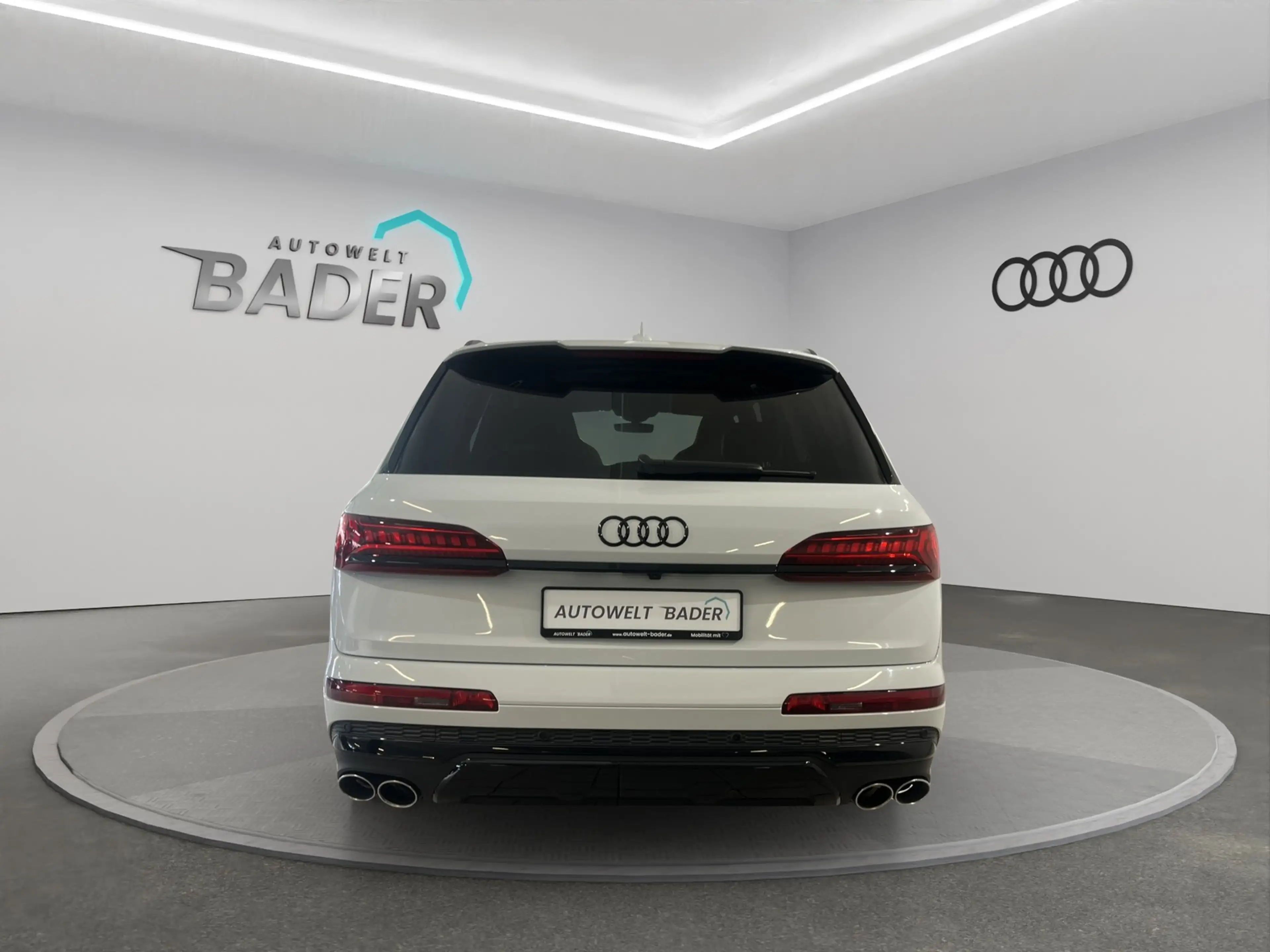 Audi SQ7 4.0 TFSI qu. competition plus STDHZ B&O HUD — photo 5