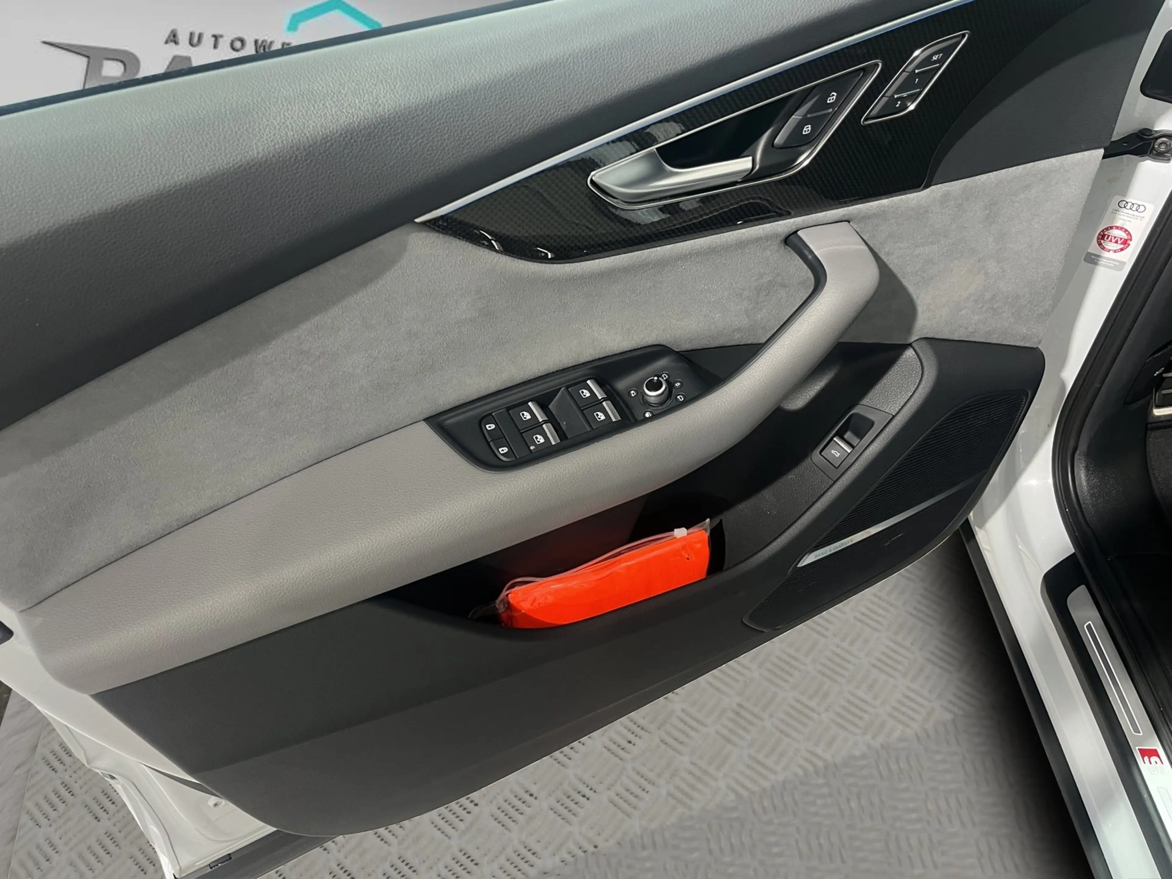 Audi SQ7 4.0 TFSI qu. competition plus STDHZ B&O HUD — photo 12
