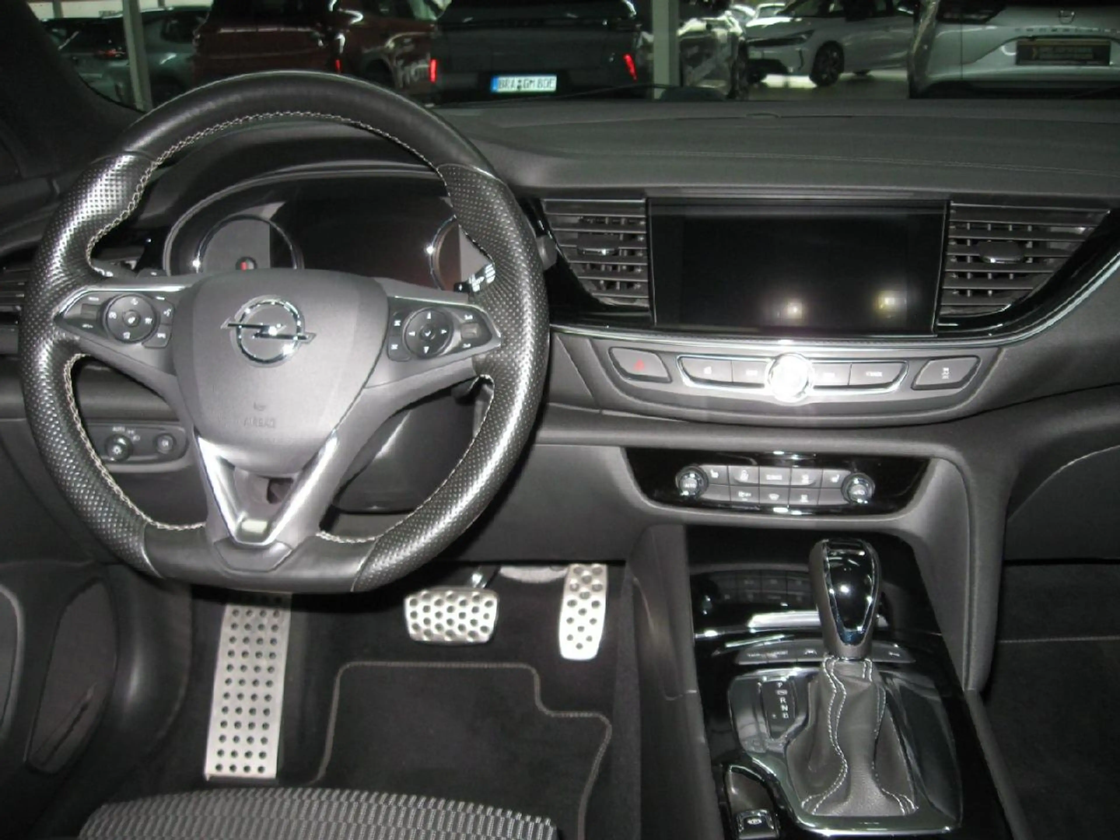 Opel Insignia GSi 4x4 — photo 6