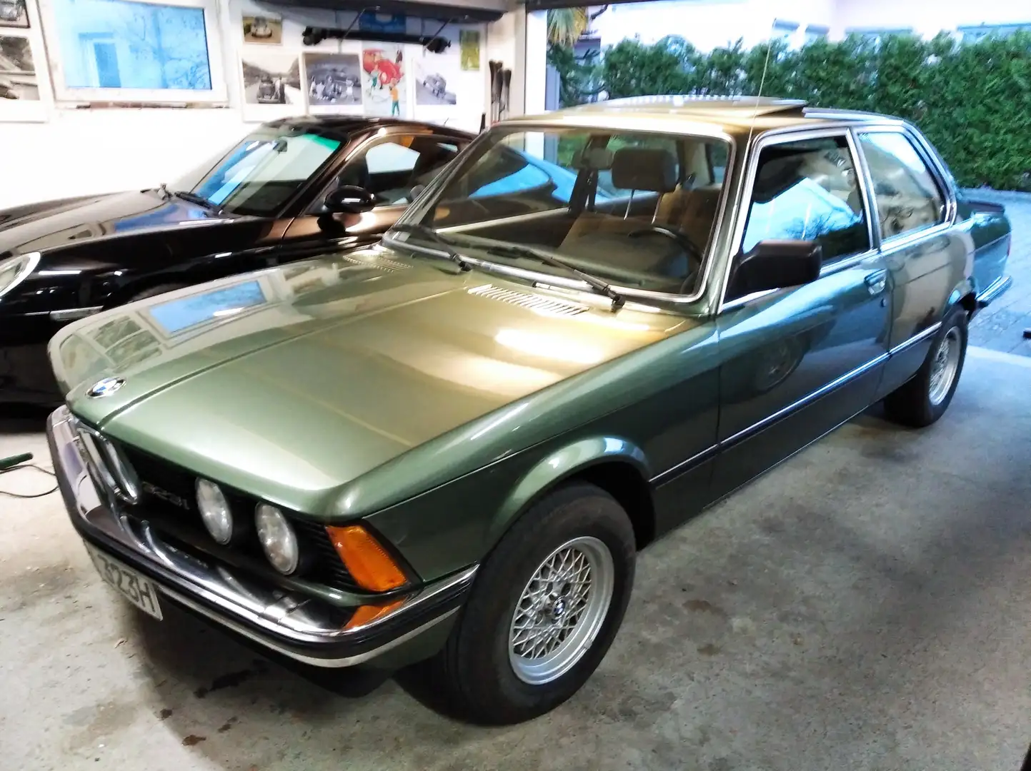 BMW 323 E21 Grün - 1