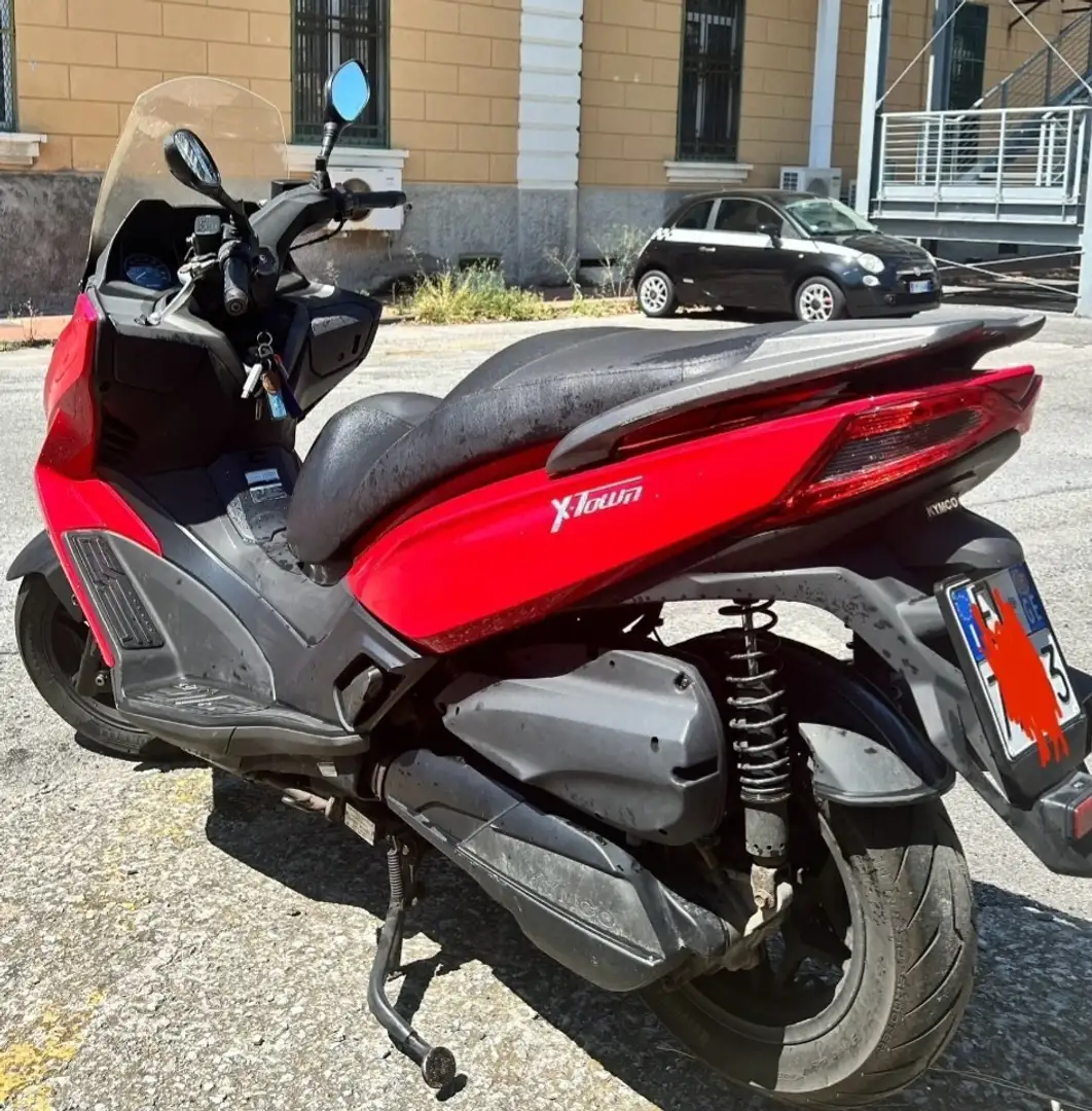 Kymco X-Town 300 Rosso - 2