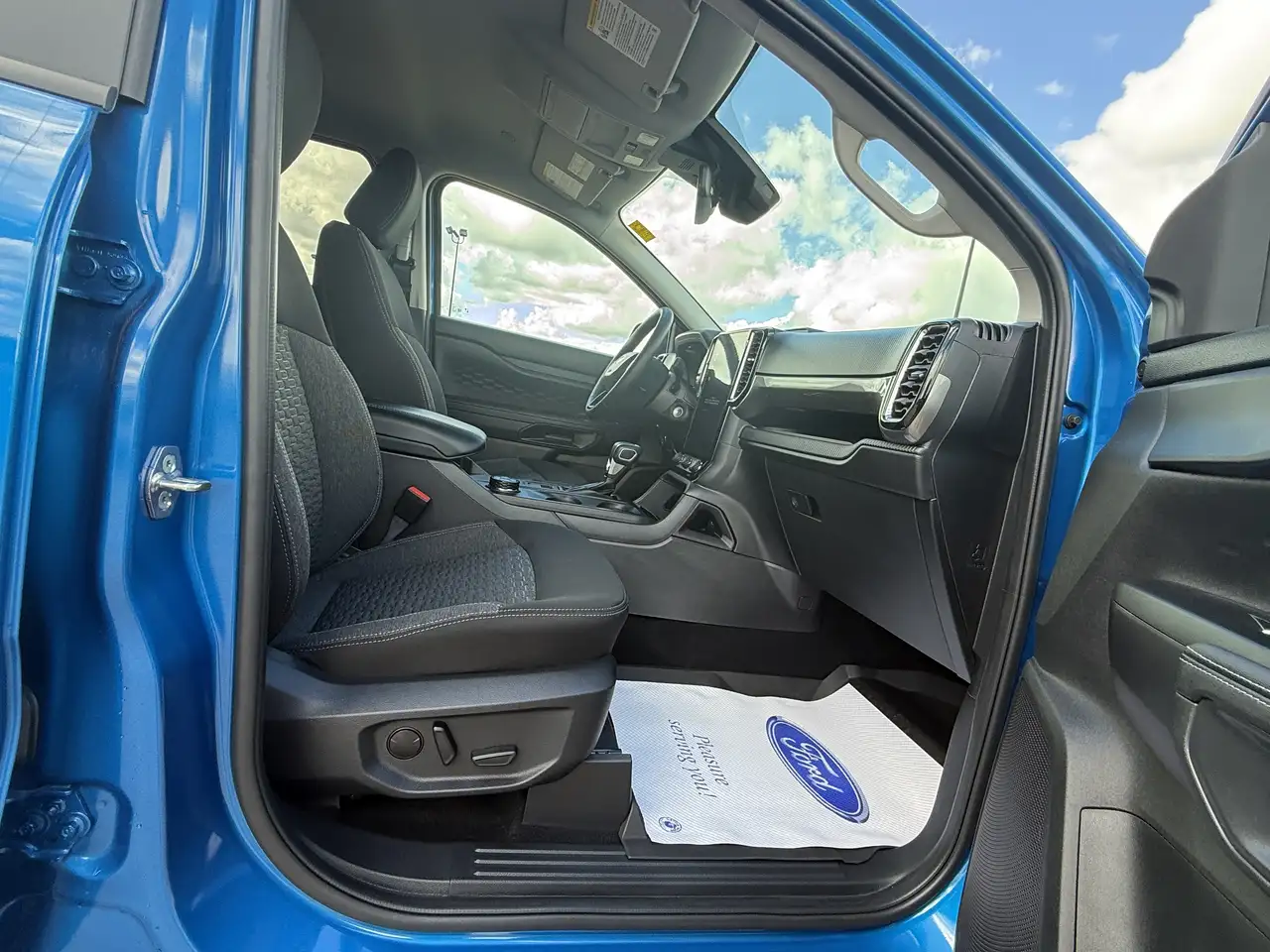 Ford Ranger снимка Ford Ranger