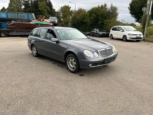 Mercedes-Benz E 200 E 200 T Kompressor Automatik