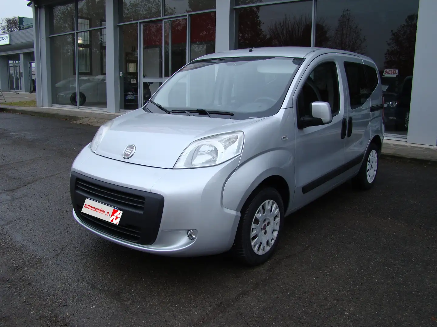 Fiat Qubo Qubo 1.4 8v natural power Dynamic 77cv Argento - 1