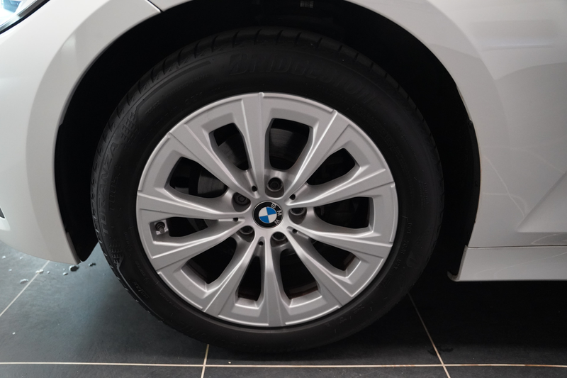 BMW 318 3-serie Touring 318i High Executive|Carplay|Stoelv — photo 15