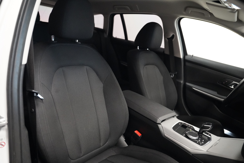 BMW 318 3-serie Touring 318i High Executive|Carplay|Stoelv — photo 6