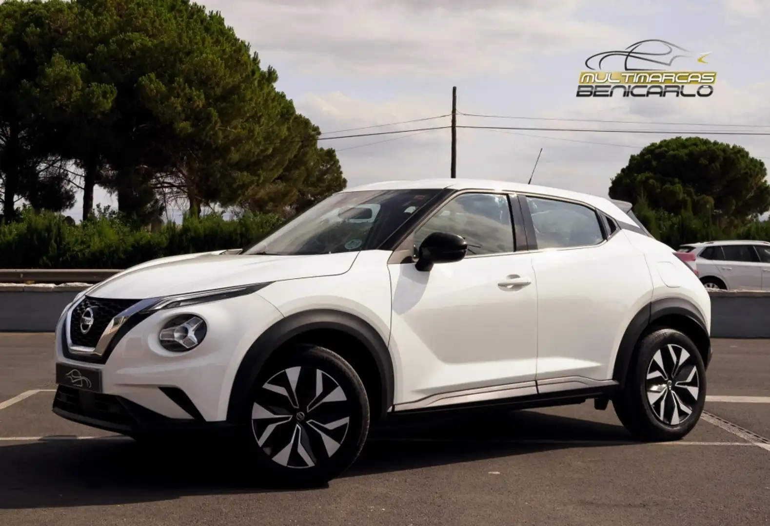 Nissan Juke 1.0 DIG-T Acenta 4x2 114 Blanco - 1