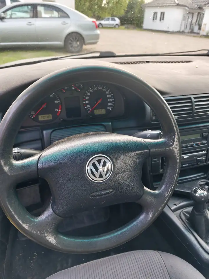 Volkswagen Passat Variant Passat 1.8 5VTurbo, foto 2