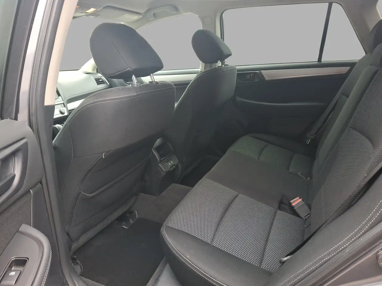 Subaru OUTBACK снимка Subaru OUTBACK